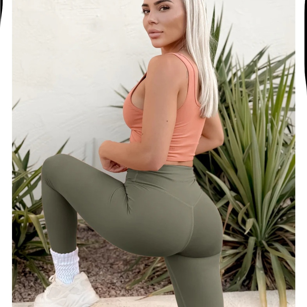 Olive Green Women's High-Waisted Leggings
